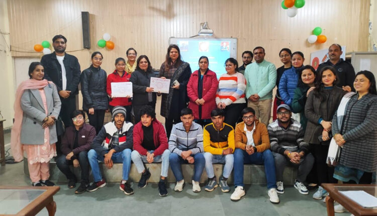 राजकीय महाविद्यालय फ़रीदाबाद में विज्ञान प्रदर्शनी का आयोजन