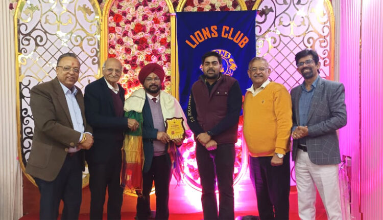 Lions Club Faridabad District 321- A1 felicitates its best member.