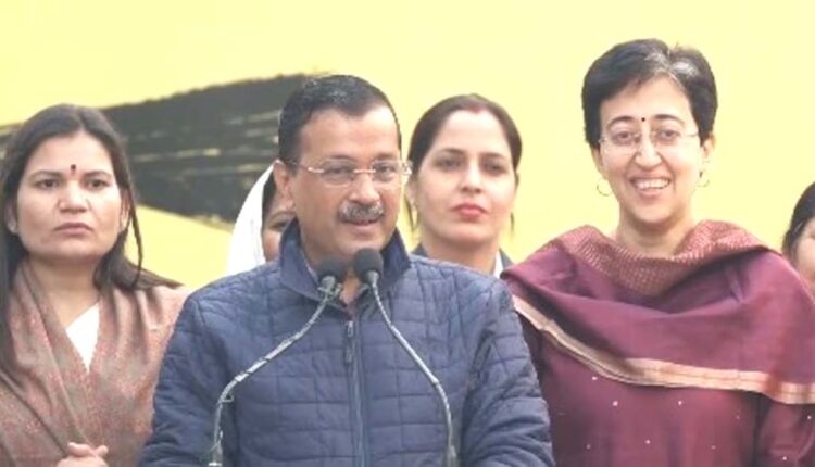 Delhi government will give ₹1000 every month to women