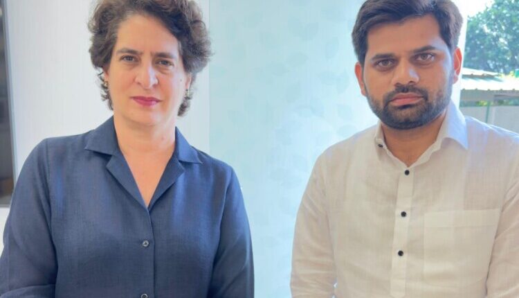 Congress youth leader Shaheen Shams met Priyanka Gandhi Vadra