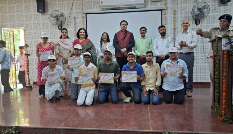 Participants were honored at the closing ceremony of the Youth Red Cross training camp