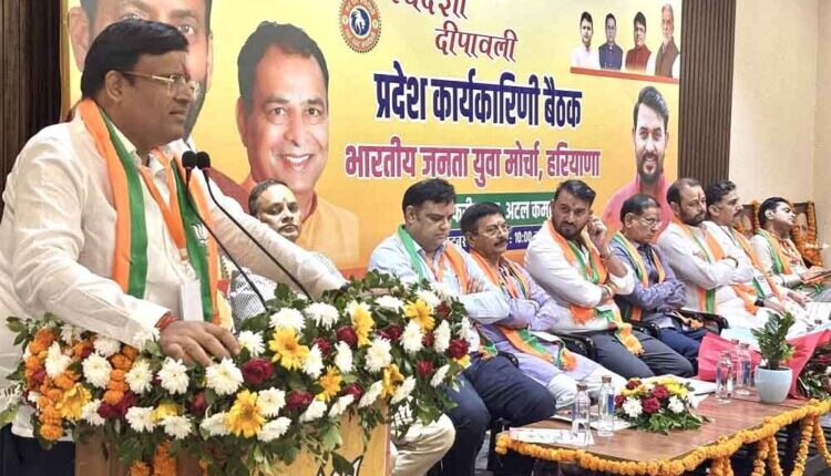 Only by adopting self-reliant India and Swadeshi, we will become a developed nation by 2047: Vipul Goyal