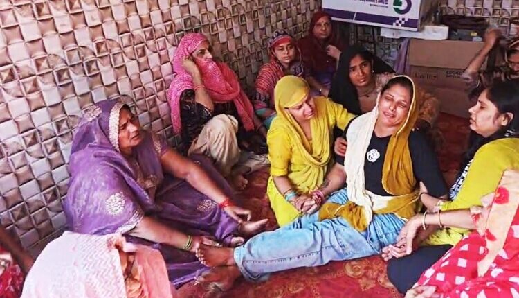 Paneer shopkeeper murdered with sharp weapon, accused absconding
