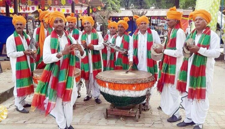 Folk artists working to bring recognition to vibrant folk traditions in the country and the world.