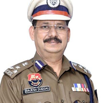 Cooperate with the police in seizing illegal weapons: Rajesh Duggal