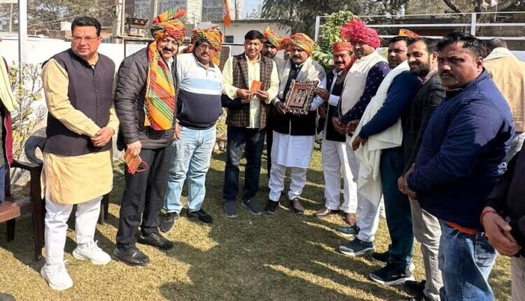Workers should take the pro-farmer policies of the Modi-Nayab government to every household: Jaiju Thakur