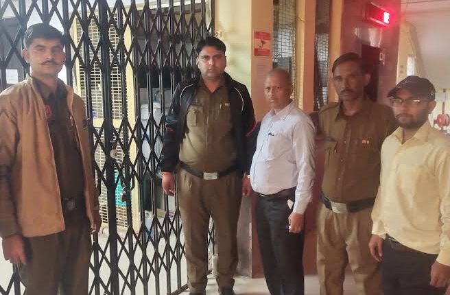 38 lakh tax dues, corporation seals 113 properties in a week