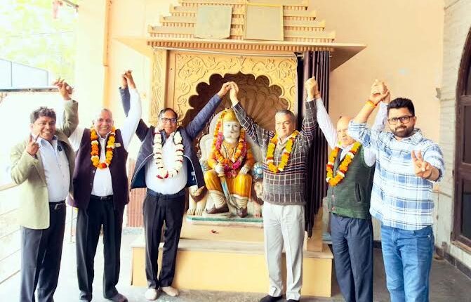 New executive committee of Agarwal Sabha, Arya Nagar Sarai Khwaja formed unanimously.