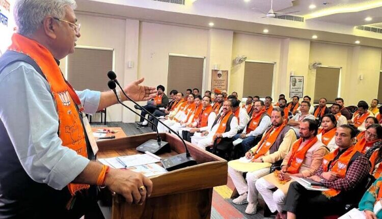 BJP's strength lies in its ideologically connected workers: Shailendra Pandey