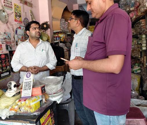 Strict action by the joint team of Municipal Corporation and Pollution Control, fine of Rs 13,500 imposed