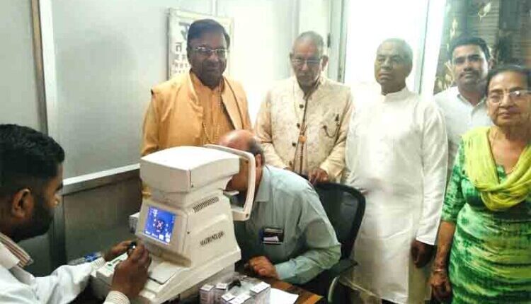 Eye check-up camp organised at Jeev Kalyan Sansthan