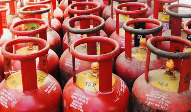 Consumers are getting full gas supply as per demand: DC Ayush Sinha