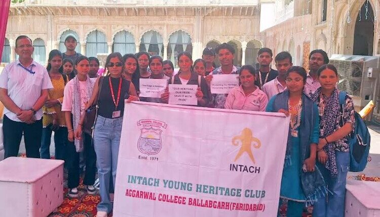 Heritage walk organised at Aggarwal College