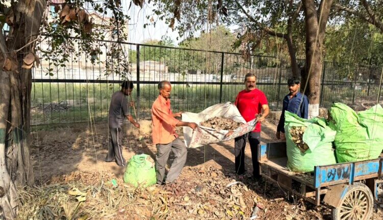 Block Ditu Sector 10 RWA launched a cleanliness drive in their block.