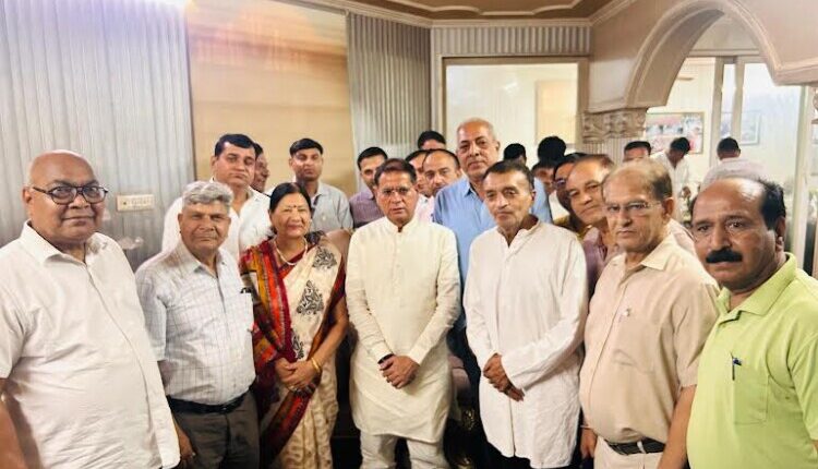 Minister Rajesh Nagar held an open court at his residence, resolving public problems on the spot.