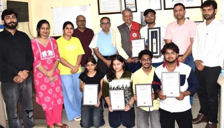 Celebrations at J.C. Bose University concluded with a prize distribution, cake-cutting ceremony, and an interview shoot.