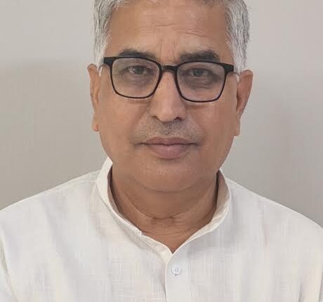 Chief Minister must break silence and intervene immediately regarding the strike by sanitation and fire service personnel: Subhash Lamba.