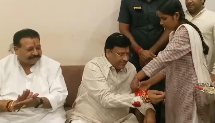 Cabinet Minister Vipul Goel celebrated Raksha Bandhan with female students and lauded the role of the youth in 'Viksit Bharat 2047'.