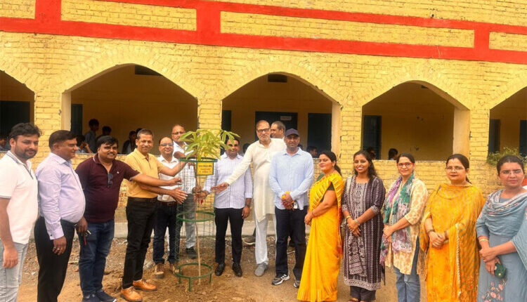 भारत विकास परिषद, नारायण शाखा द्वारा वृक्षारोपण कार्यक्रम संपन्न