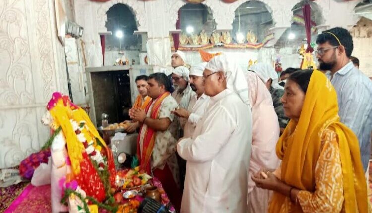 Ganpati Mahotsav begins with great fanfare at the Maharani Vaishno Devi Temple; installation of Lord Ganesha.