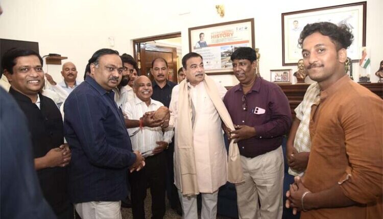 Union Minister Nitin Gadkari to attend the Maharashtra Mitra Mandal's Silver Jubilee Ganeshotsav.