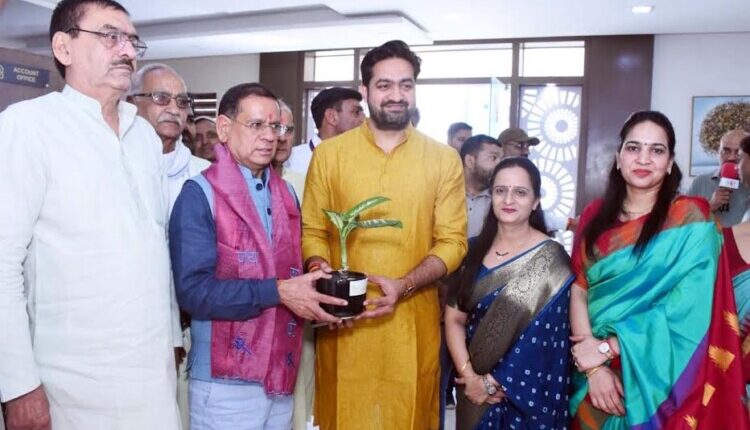 It is essential to impart religious values ​​to children alongside their education: Rajesh Nagar