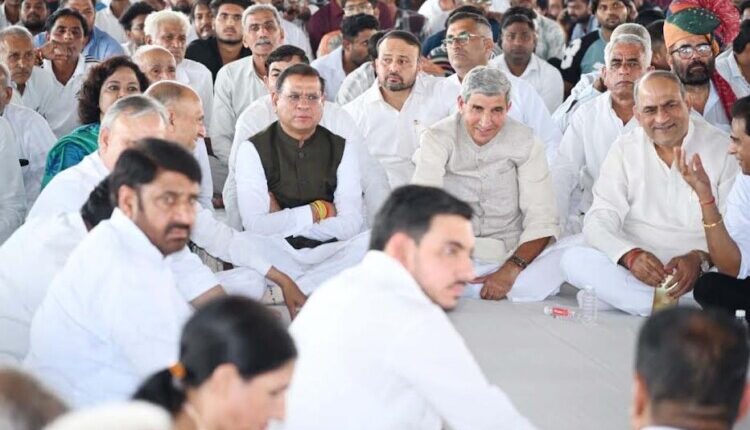 The people of the 84 Pal community have collectively resolved to curb extravagant spending on weddings.